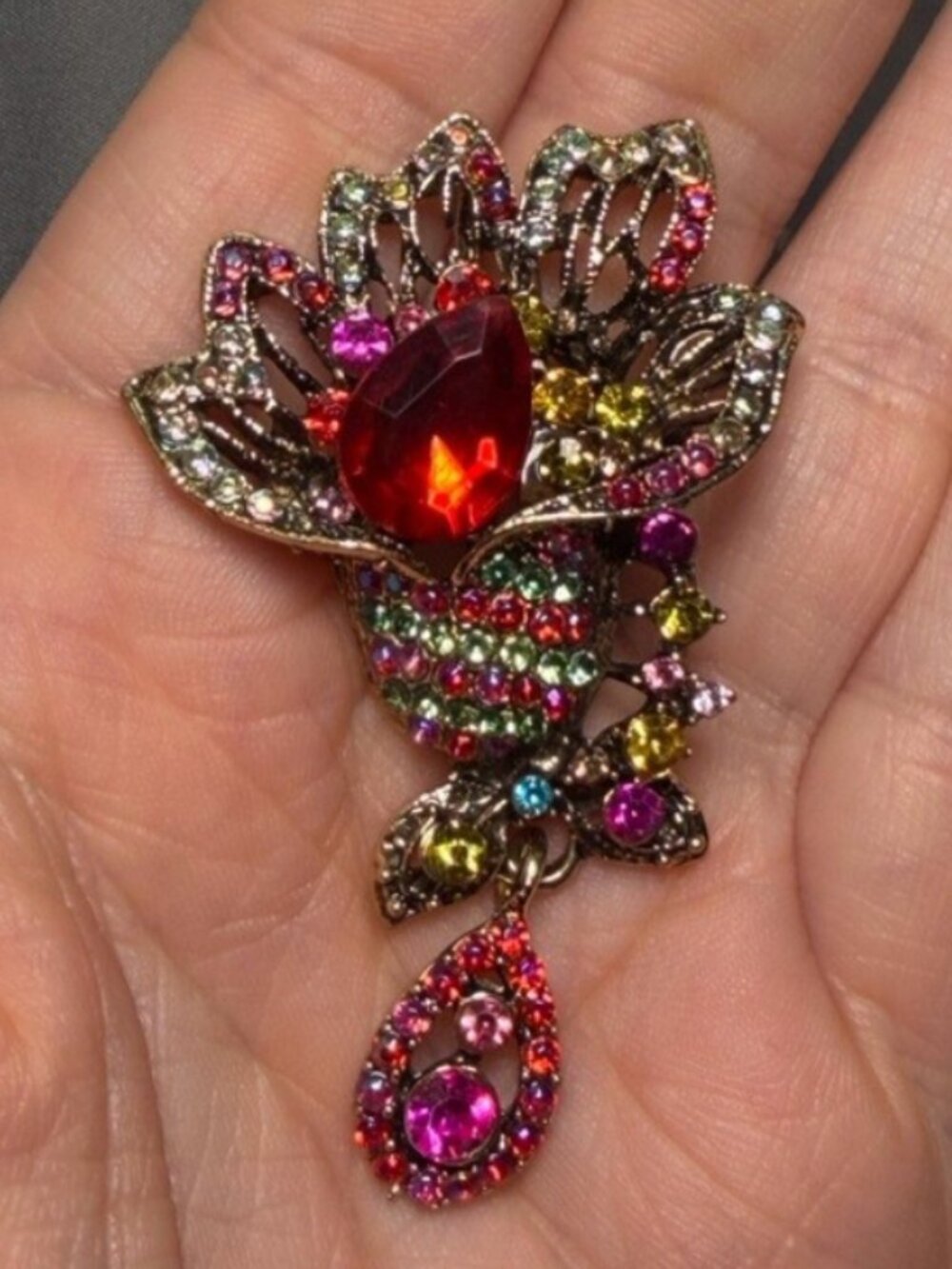 Flower Rhinestone Brooch Pendant Dangle Red Pink Crystal Gold Tone
